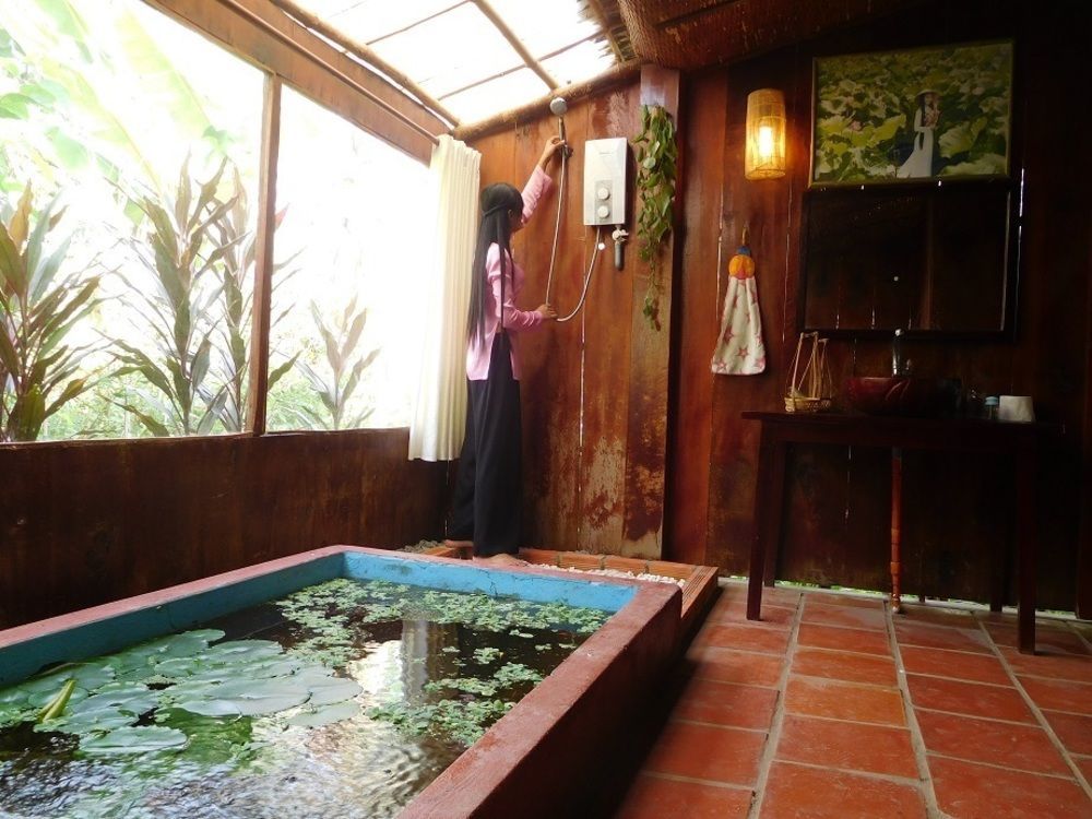 Mekong Ecolodge Cai Lay Экстерьер фото